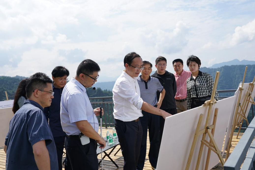 省ag亚娱集团外部董事调研峨眉山太阳谷文旅康养项目